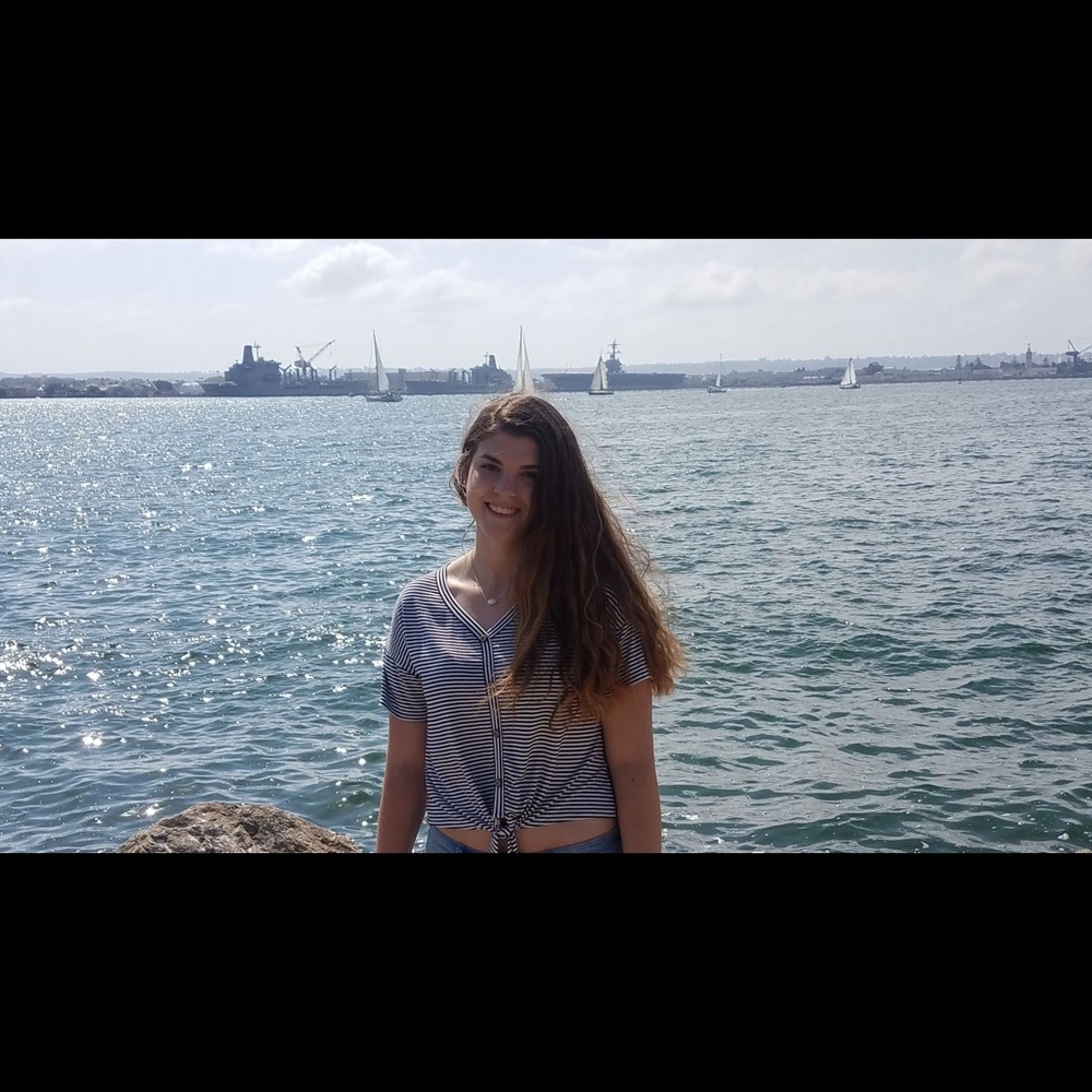 Meet your Posher, Abby